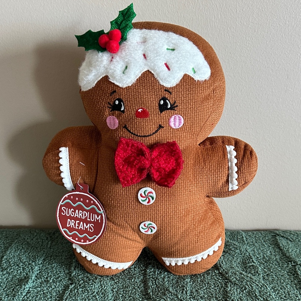 Sugarplum Dreams Holiday Christmas Gingerbread Plush Decor NEW!